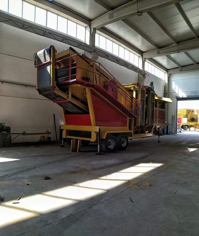 Mobile 80 cm Tertiary Crusher for Sale